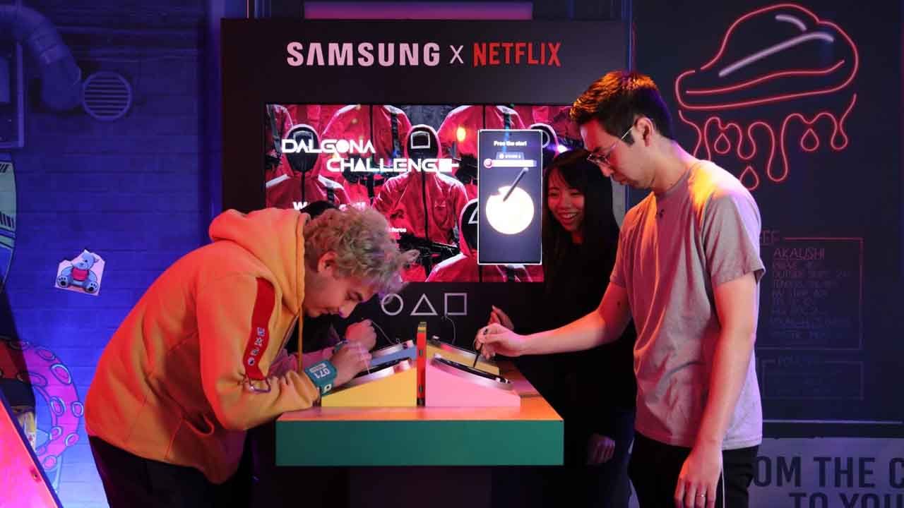 Samsung Netflix Squid Game experience